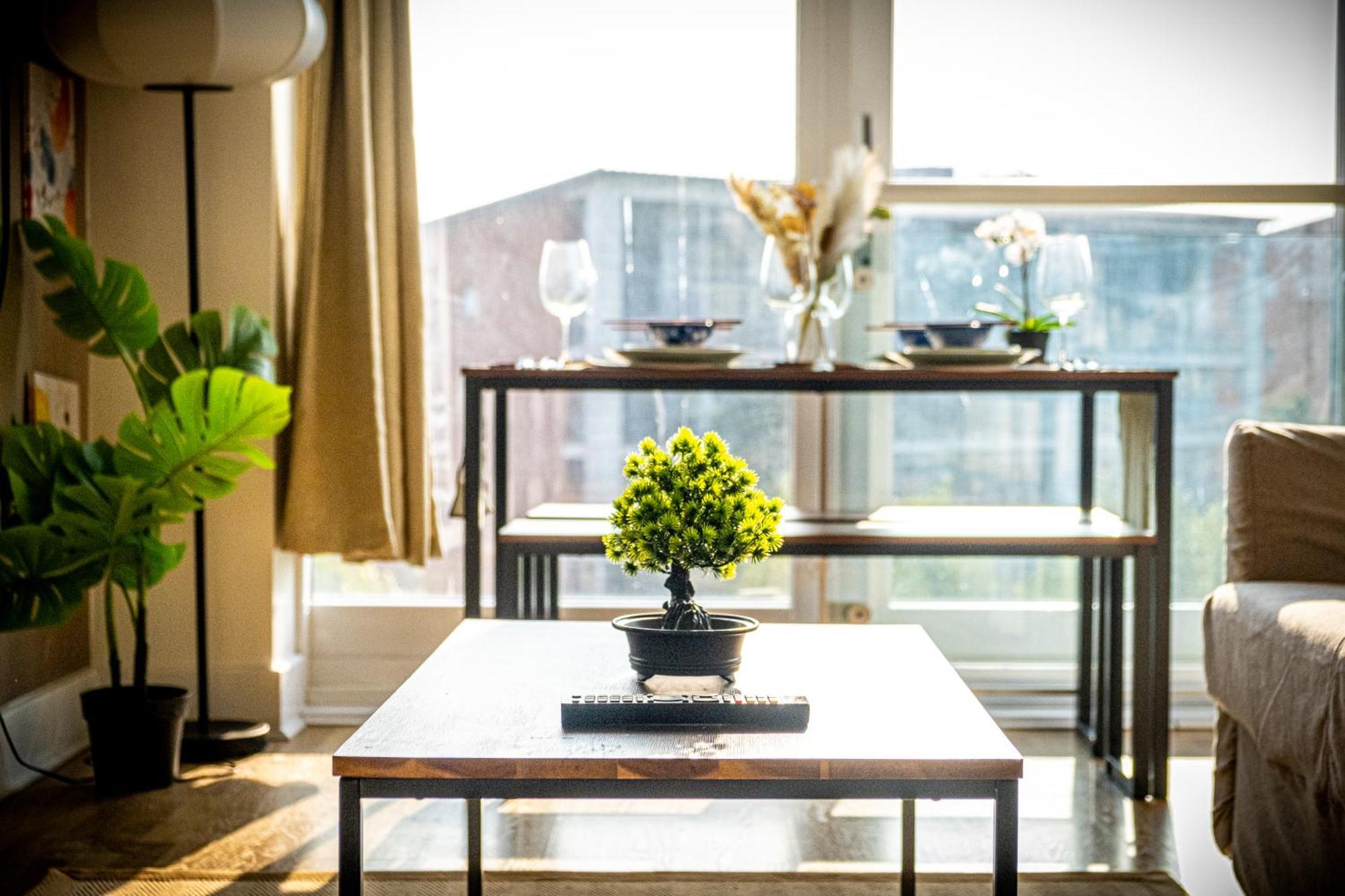 Eastern - Centre, Free Parking And Balcony * Birmingham